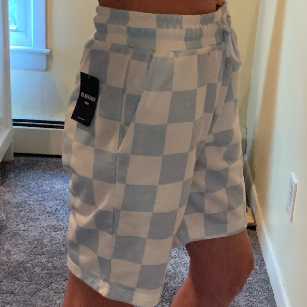 Forever 21 mens checkered shorts